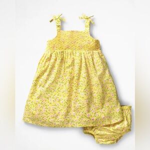*BABY BODEN* BUTTER YELLOW SMOCKED FLORAL DRESS* SIZE 18/24 MONTHS*
